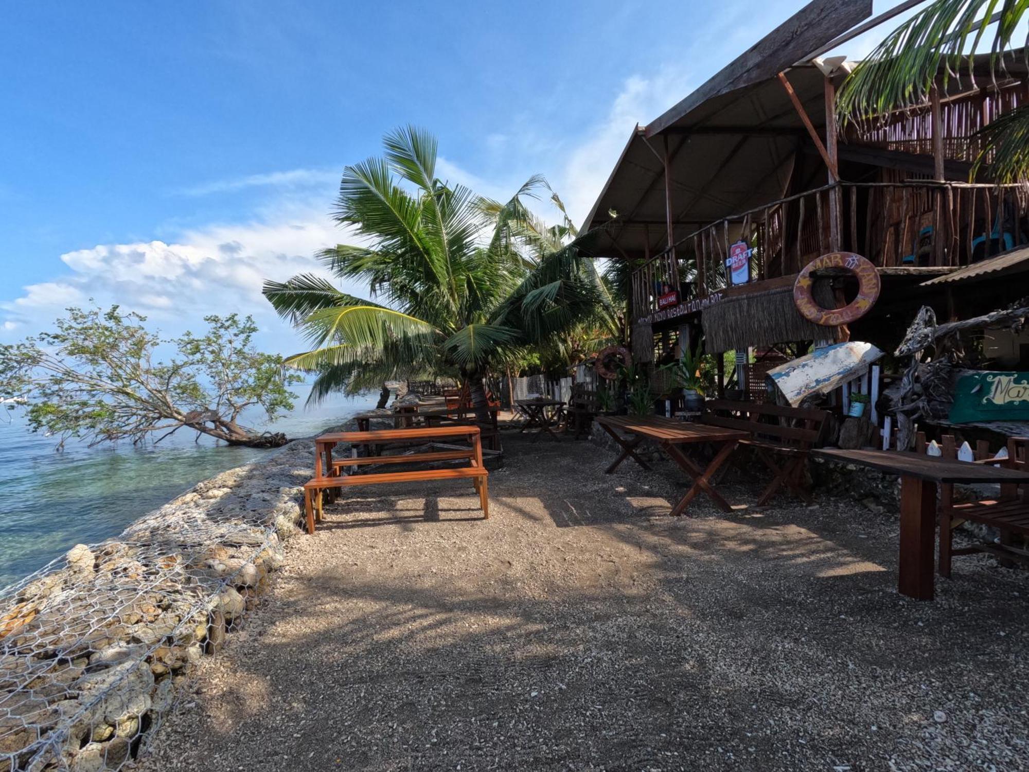 Maryan Moyo Bungalows & Resto Moyo Island Exteriör bild